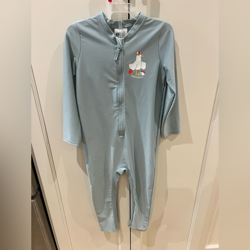 H&M Light Blue Kids rashguard with seagull Print 3-4t